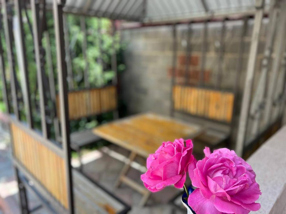Tan Nuru Guest House Гостевой Дом Тан Нуру Cholpon-Ata Extérieur photo